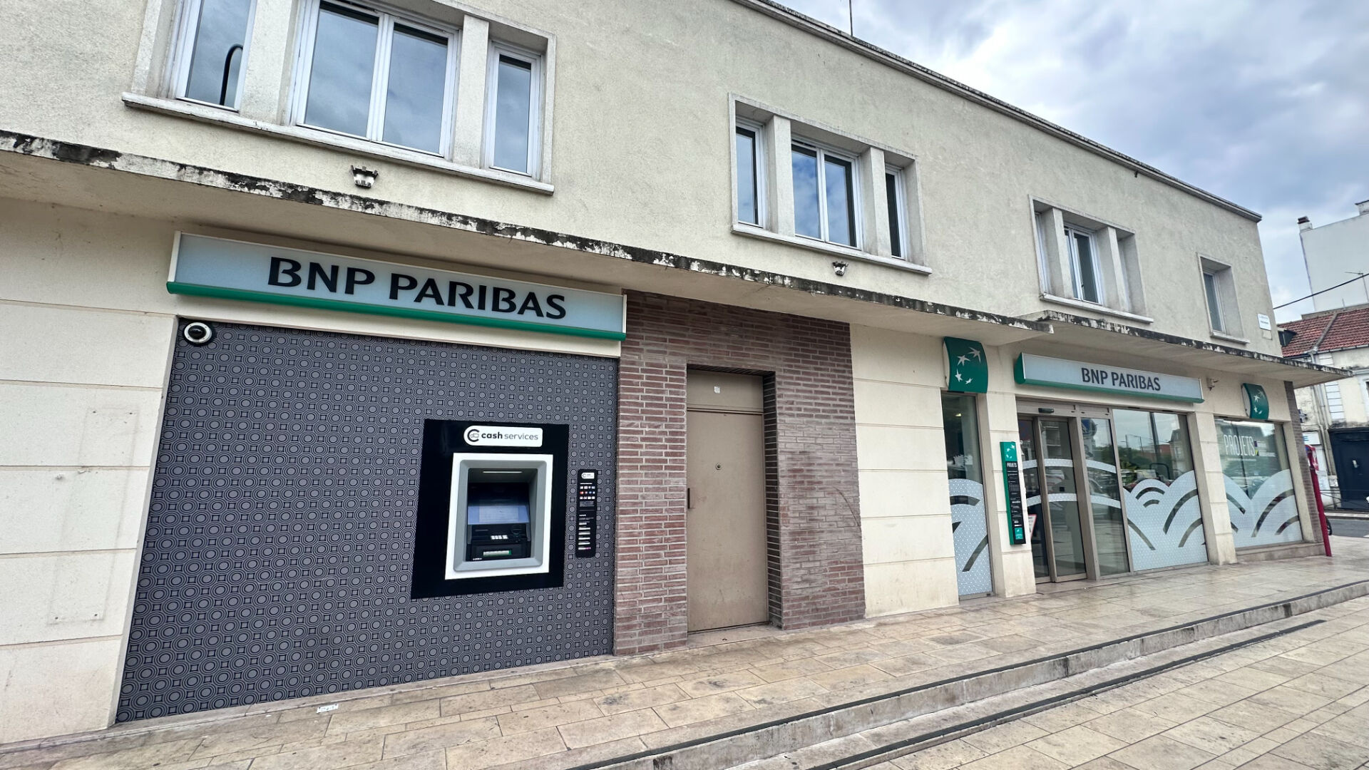 Local commercial à vendre à Champigny sur marne, 300 m² – photo 2 sur 18